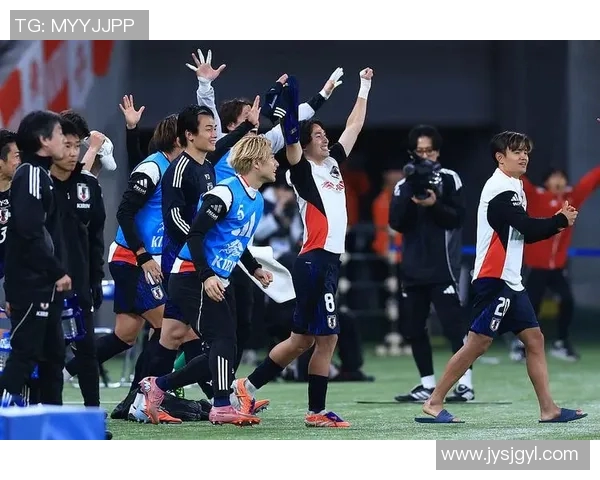 日本女演员与足球明星的跨界合作与情感故事探讨